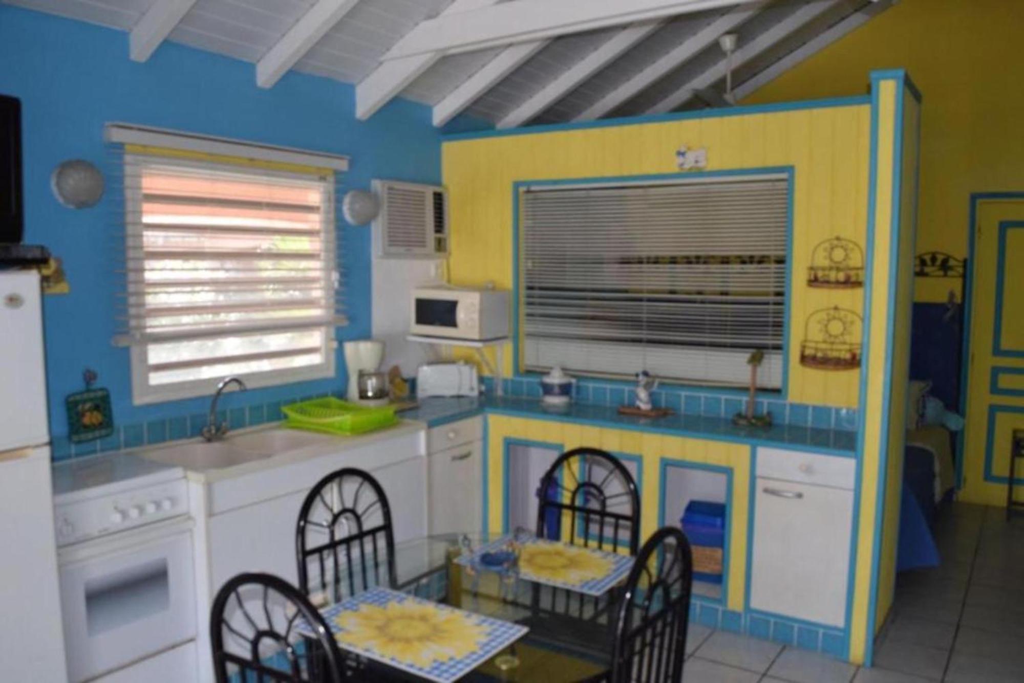 Sun Caraibes Villa Orient Bay Eksteriør billede