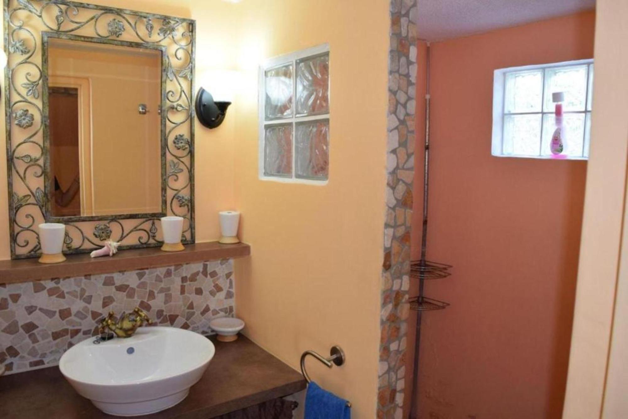 Sun Caraibes Villa Orient Bay Eksteriør billede