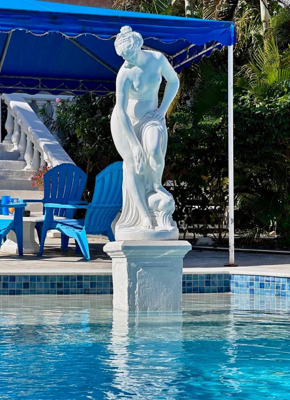 Sun Caraibes Villa Orient Bay Eksteriør billede